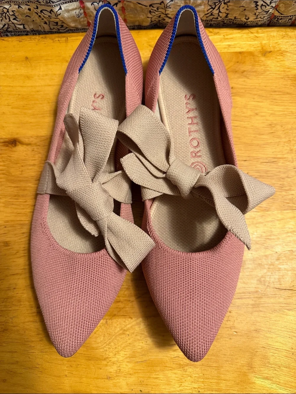 Rothy's Women's Pink Pointed Bow Flats W9.5